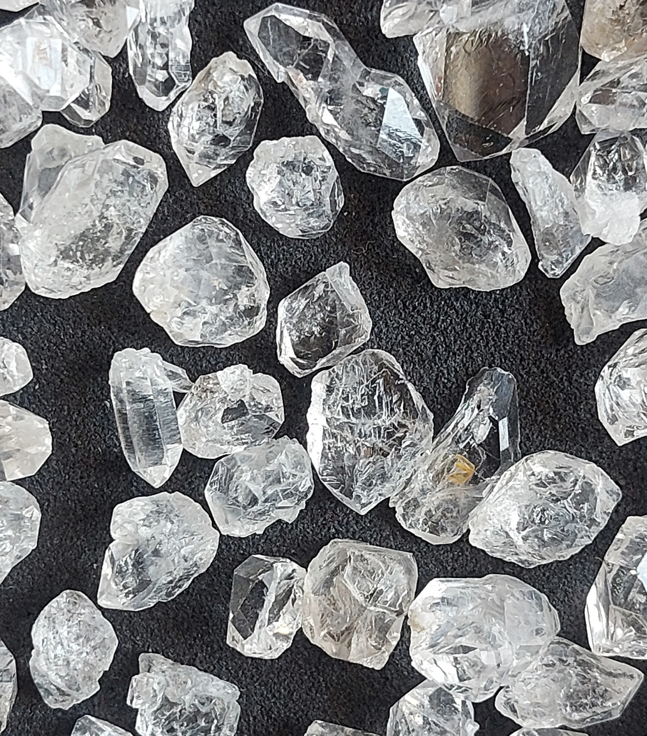 Rough Diamond - Image 5